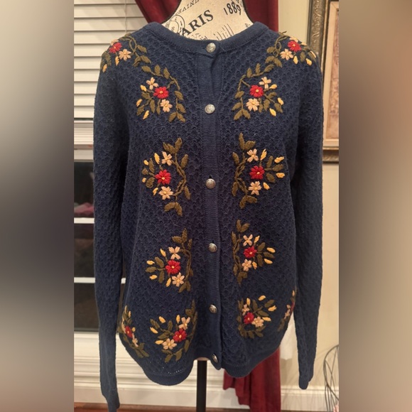 Lemon Grass Sweaters - Lemon Grass Vintage Navy Blue Cardigan Floral Embroidery Women’s Medium Romantic